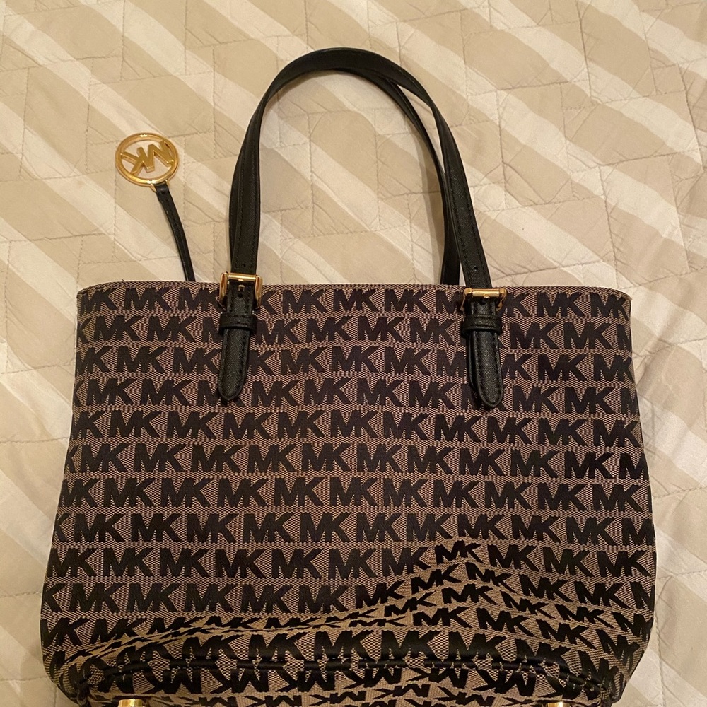 Purse - Picture 5 of 6